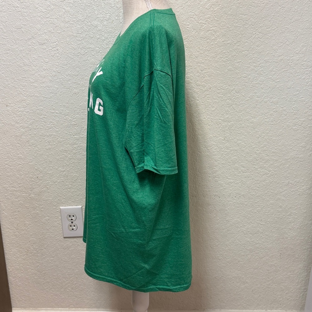 PHILLY DRINKING TEAM Men's Green T-Shirt - Picture 5 of 15